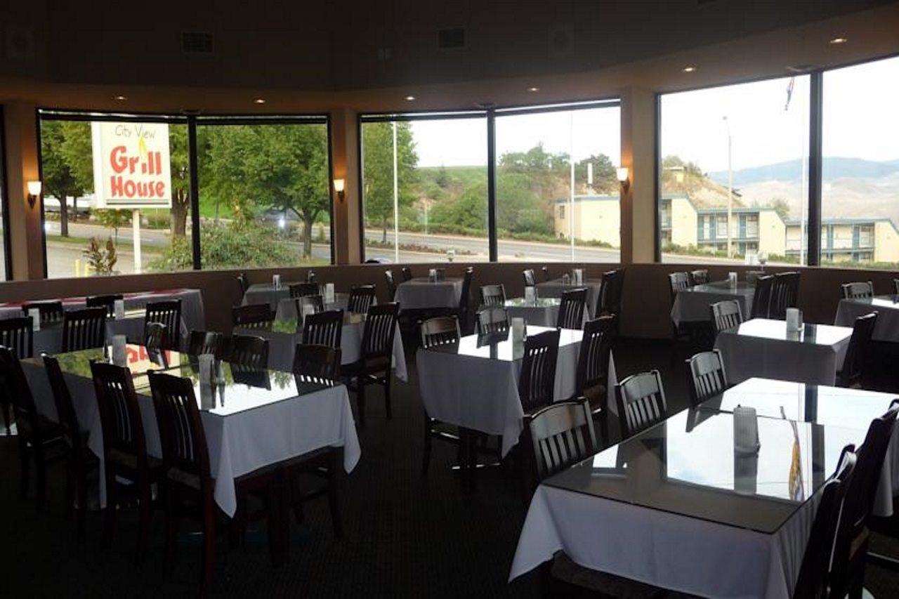 Ramada By Wyndham Kamloops Exterior foto
