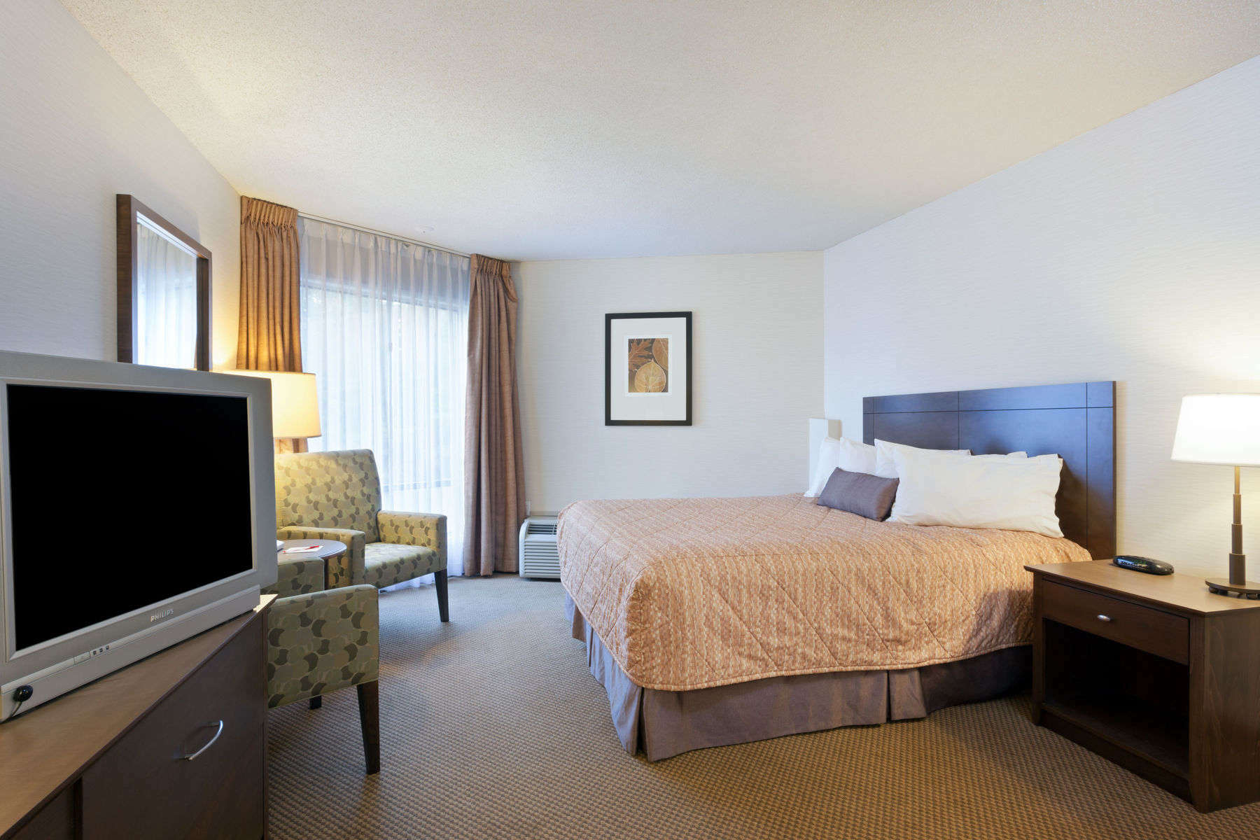 Ramada By Wyndham Kamloops Exterior foto